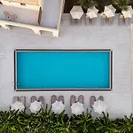 Ekati Mare Lifestyle Hotel 4*
