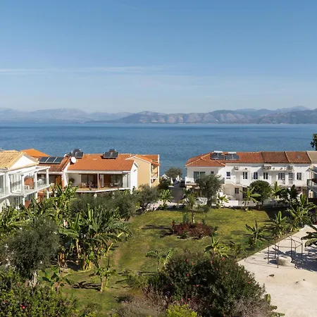 Ekati Mare Lifestyle Otel 4*