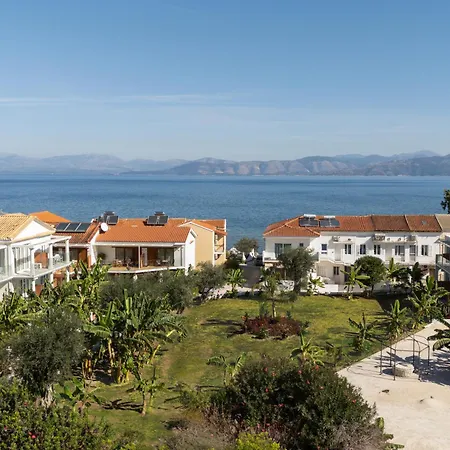 Ekati Mare Lifestyle Hotel 4*