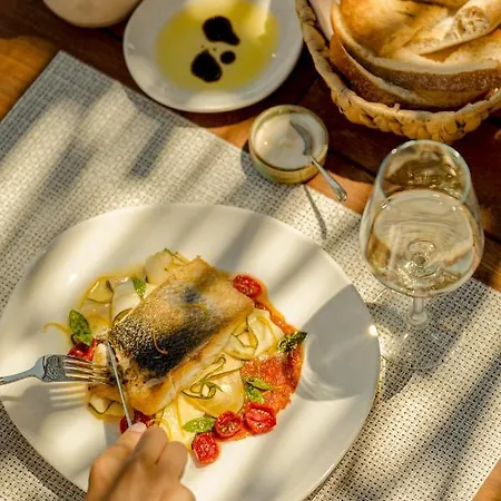 Hotel Ekati Mare Lifestyle 4*