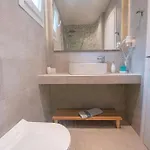 Ξενοδοχείο Ekati Mare Lifestyle 4*