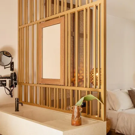 Ekati Mare Lifestyle Hotel